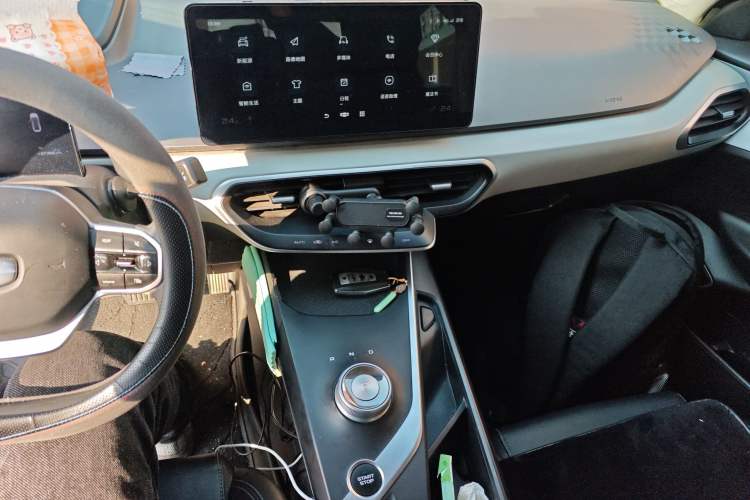 Used Geometry A 2021 Pro Enjoy High-Dimensional Range Edition 430 km A430 Square Version