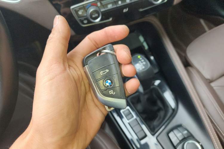 Used BMW X1 2019 sDrive18Li Premium Edition
