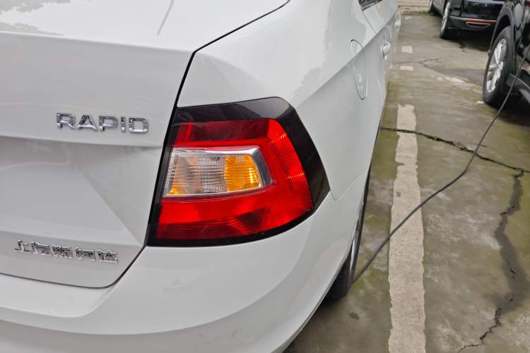 Used Skoda Rapid 2018 1.4L Manual Comfort Edition Right Rear Taillight