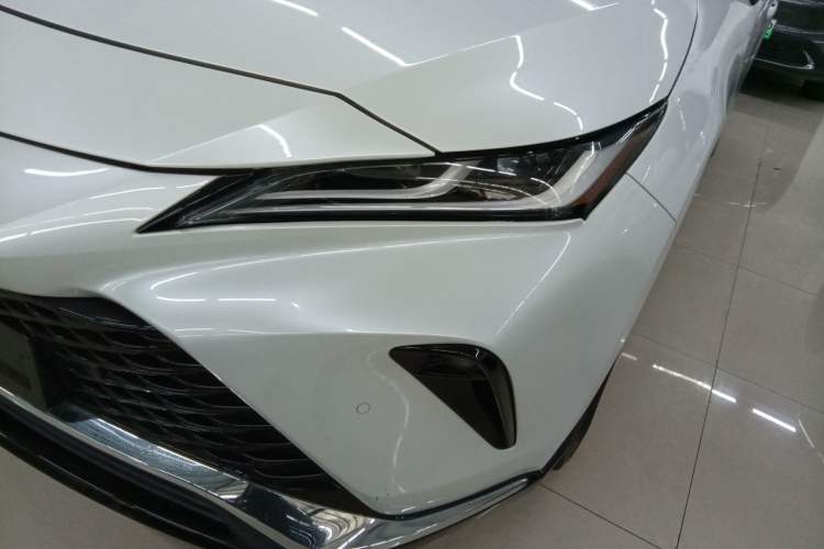 Used Toyota Venza 2023 2.0L CVT Two-Wheel Drive Prestige Version
