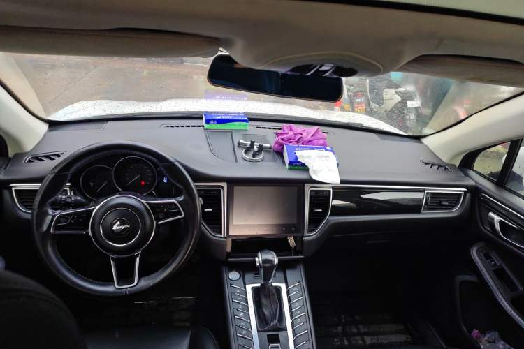 Used Zotye SR9 2017 2.0T Automatic Ultimate Light Edition