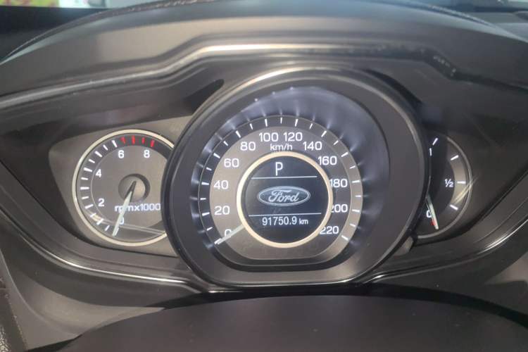 Used Ford Escort 2019 EcoBoost 125 Automatic Luxury Edition Instrument Cluster