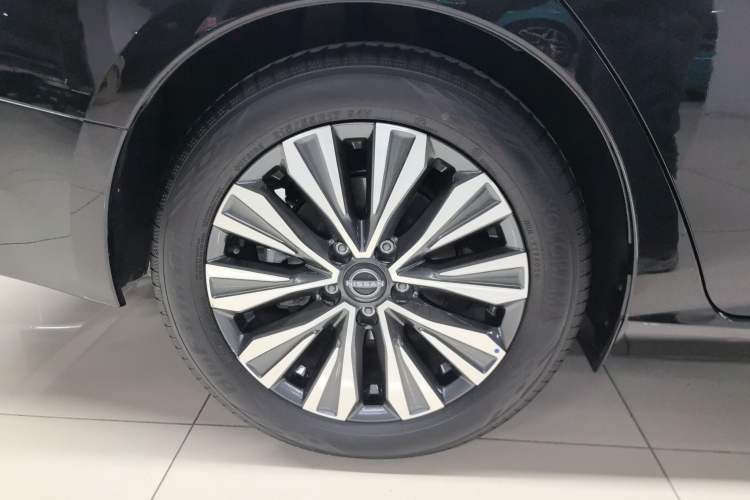 Used Nissan Teana 2024 2.0L SV Black Gold Edition