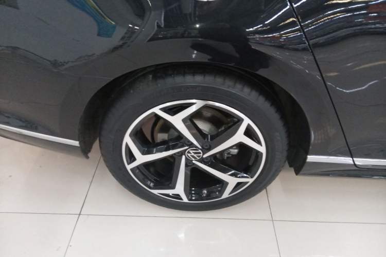 Used Volkswagen Magotan 2023 2 Million Units Commemorative Edition 330TSI DSG Luxury Version