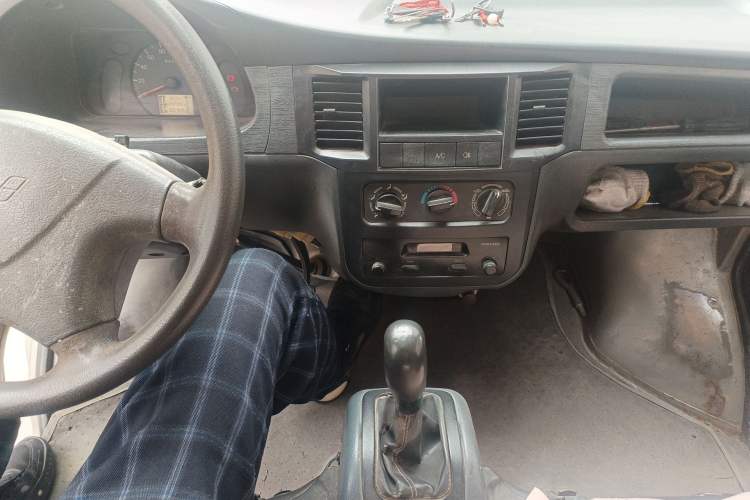 Used Wuling Zhiguang 2010 1.0L Base Version Audio And AC Panel