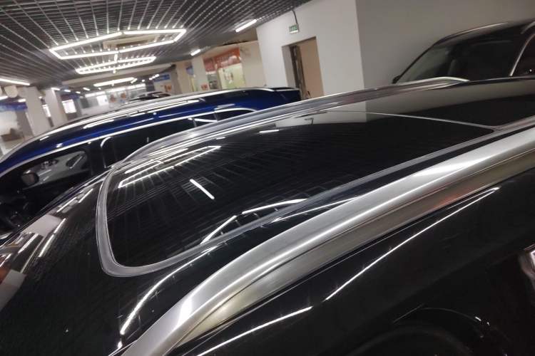 Used Buick Envision 2022 Facelift Encore S 652T Two-Wheel-Drive Luxury Model
