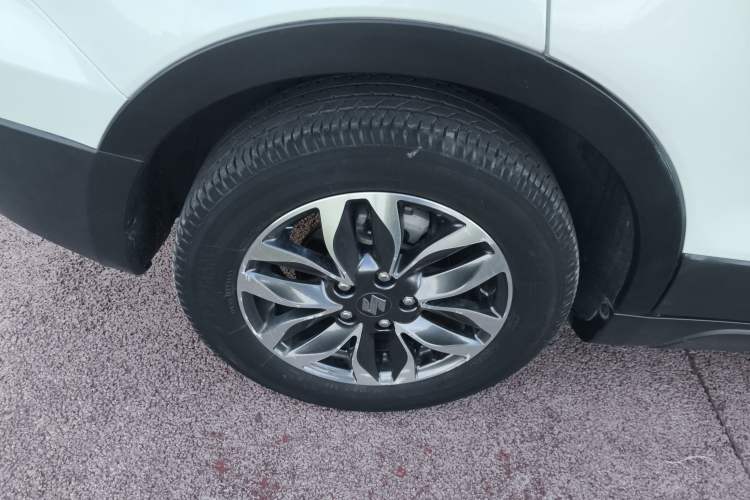 Used Suzuki Vitara S-Cross 2017 1.6L CVT Two-Wheel Drive Urban Fashion Model