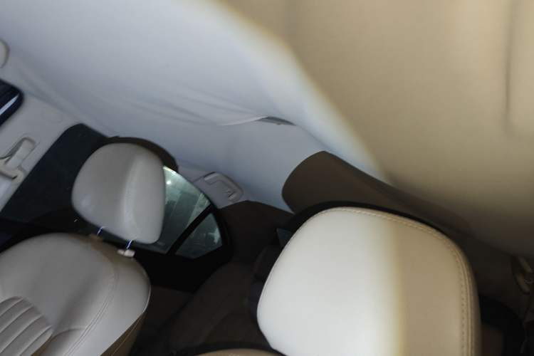 Used Great Wall C30 2015 1.5L AMT Luxury Model
