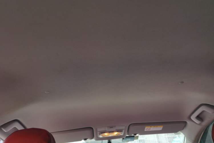 Used Toyota RAV4 2015 2.0L CVT Two-Wheel Drive Urban Edition
