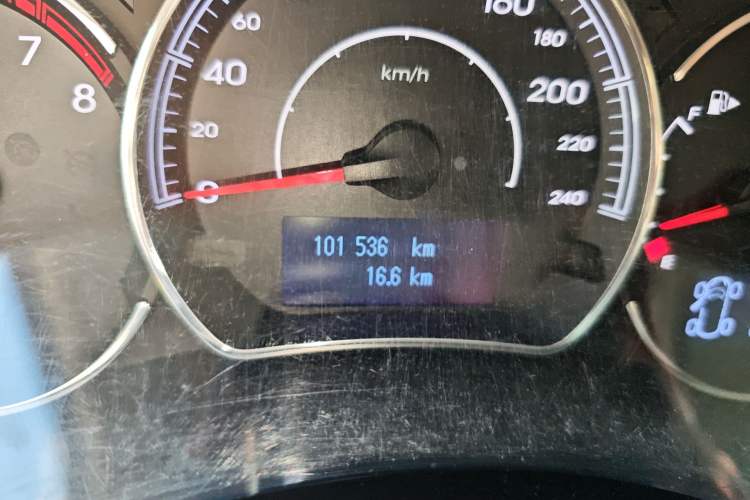 Used Renault Koleos 2012 2.5L Two-Wheel Drive Comfort Edition with Navigation