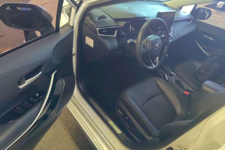 Used Toyota Allion 2021 2.0L Deluxe Edition