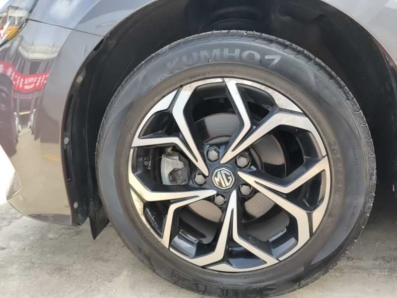 Used MG 5 2022 180 DVVT CVT Youth Luxury Edition — 22