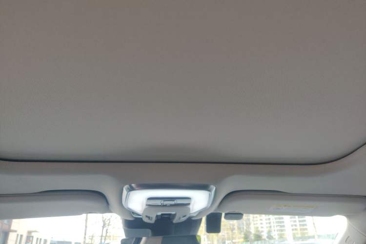 Used Hongqi H5 2025 2.0T Automatic Flag Edition – 500 000 Units Commemorative Version Headliner