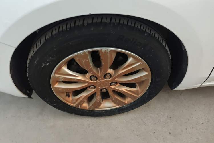 Used Buick GT 2018 15T Dual-Clutch Elite Model China V Standard
