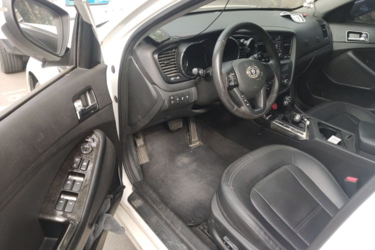 Used Kia K5 2012 2.0L Automatic GL
