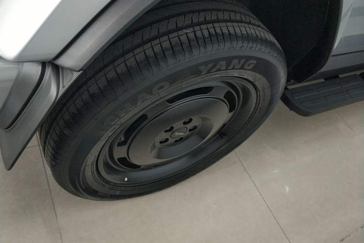 Used iCAR V23 2026 Model 550 Two-Wheel Drive Super Sports Edition Exterior 5