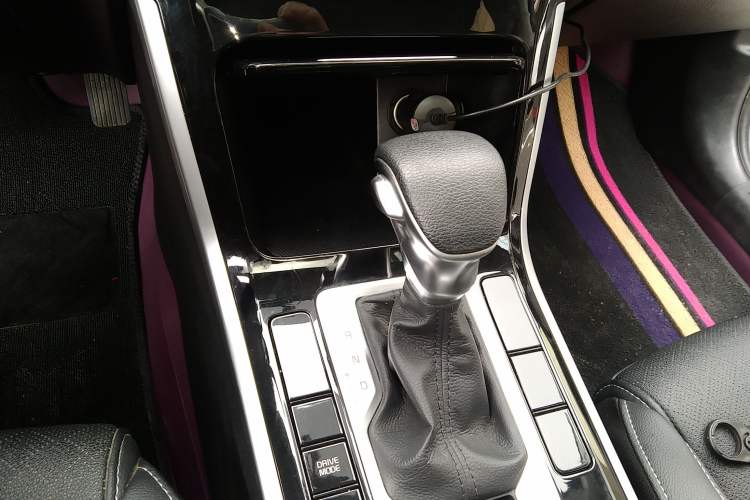 Used Kia K3 2021 1.5L CVT Fashion Edition Gear Lever