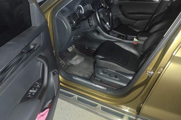 Used Skoda Kodiaq 2017 TSI380 7-Seater Four-Wheel-Drive Flagship Edition
