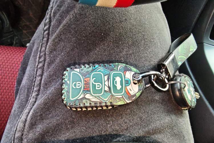 Used Hyundai Genesis Coupe 2009 2.0T Automatic Deluxe Edition Vehicle Key