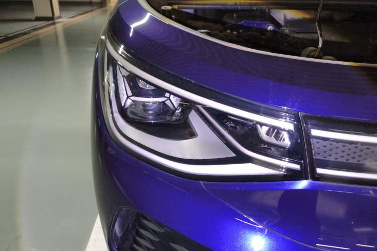 Used Volkswagen ID.6 X 2022 Intelligent Long-Range Version Right Front Headlight