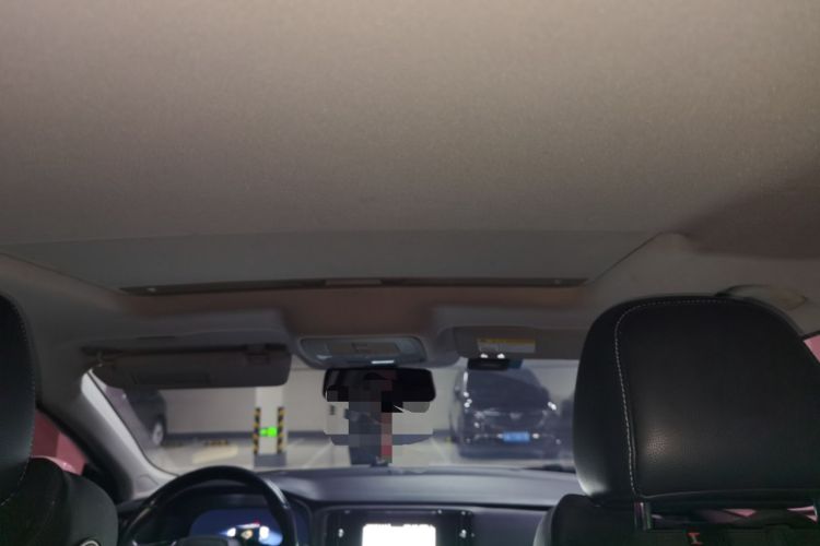 Used Roewe i6 New Energy 2017 45T Hybrid Connect & Smart Enjoyment Edition Headliner