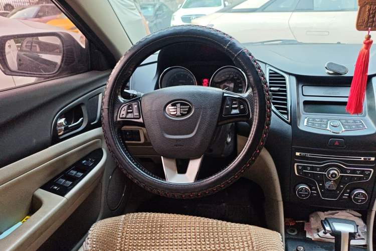 Used Bestune B50 2013 1.6L automatic luxury version