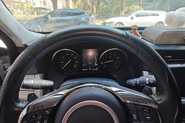 Used Jaguar XFL 2017 XFL 2.0T 240PS Luxury Edition