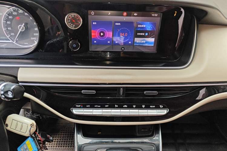 Used GAC Trumpchi M6 2019 270T Automatic Elite Edition (7-seater) China V Standard