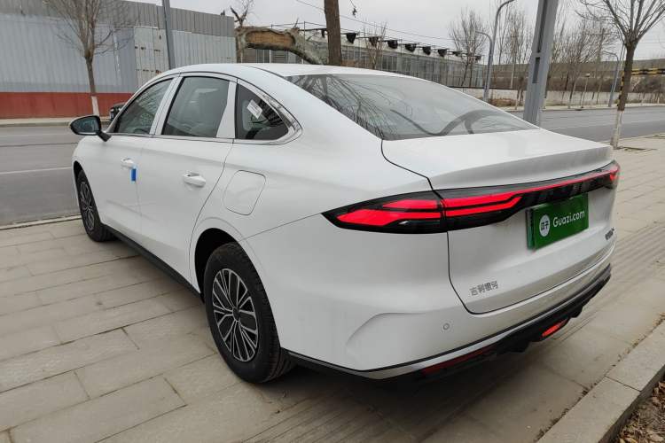 Used Geely Galaxy Galaxy Stellar 6 2026 Model 125km Free-Style Edition