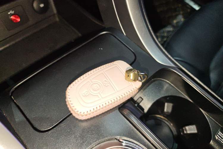 Used Ford Mondeo 2017 EcoBoost 180 Stylish Model Vehicle Key