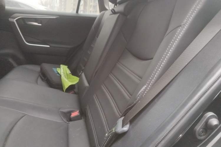 Used Toyota Wildlander 2023 2.0L CVT Two-Wheel Drive Luxury PLUS Edition Left Rear Seat