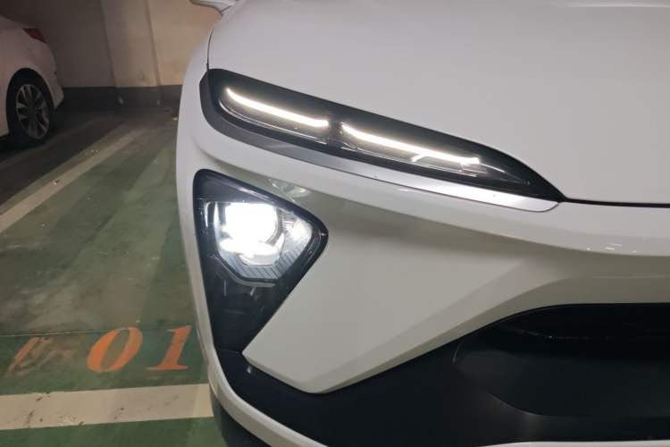 Used Nio EC6 2020 440KM Signature Edition Right Front Headlight