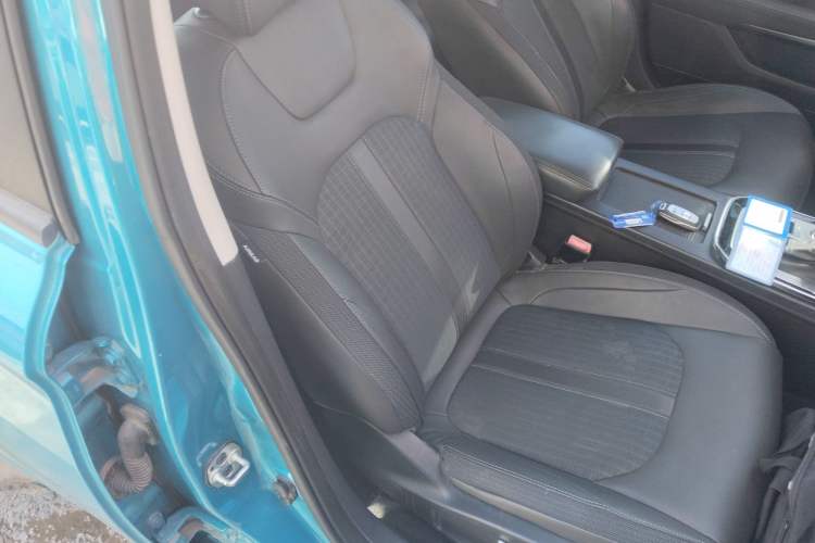 Used Dongfeng Aeolus Yixuan 2020 230T Automatic Advanced Edition
