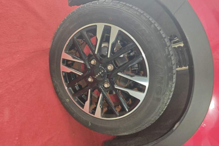 Used Chery QQ Little Ant 2022 Sweet Pink Edition Low-Sugar Version Lithium Iron Phosphate 30 kW 301 km Left Front Wheel Hub