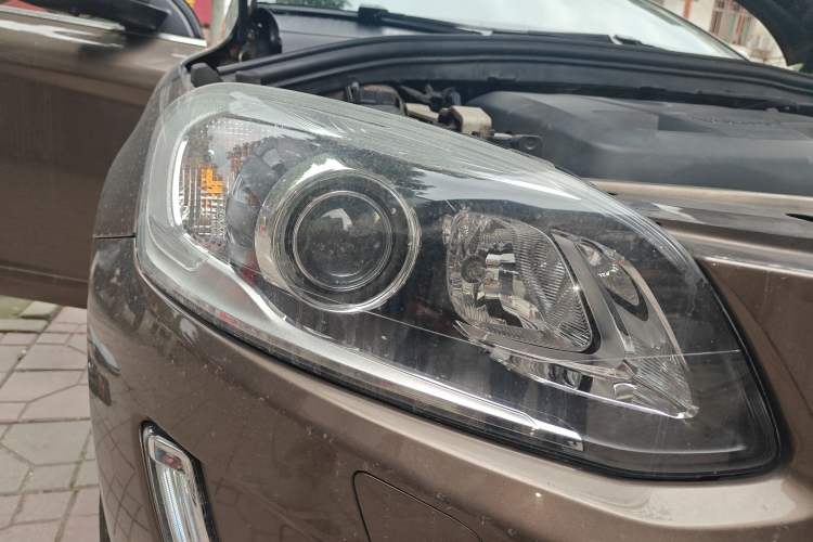 Used Volvo XC60 2017 T5 AWD Smart Upgrade Model