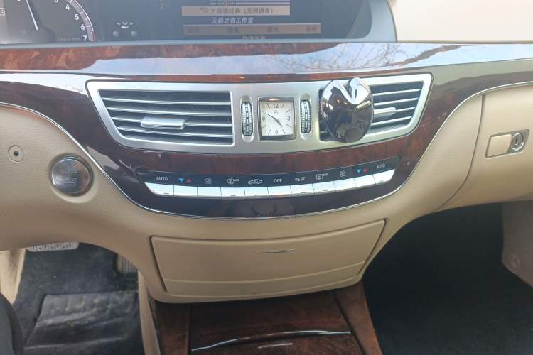 Used Mercedes-Benz S-Class 2011 S 350 L CGI
