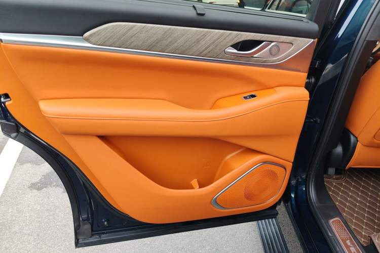 Used Wey Lanshan 2023 Four-Wheel Drive Ultra-Long Range Version