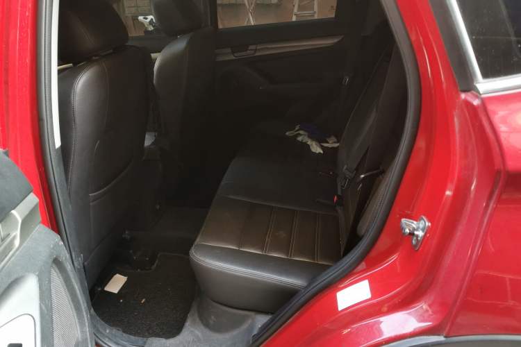 Used BAIC Senova X65 2015 2.0T Automatic Elite Model