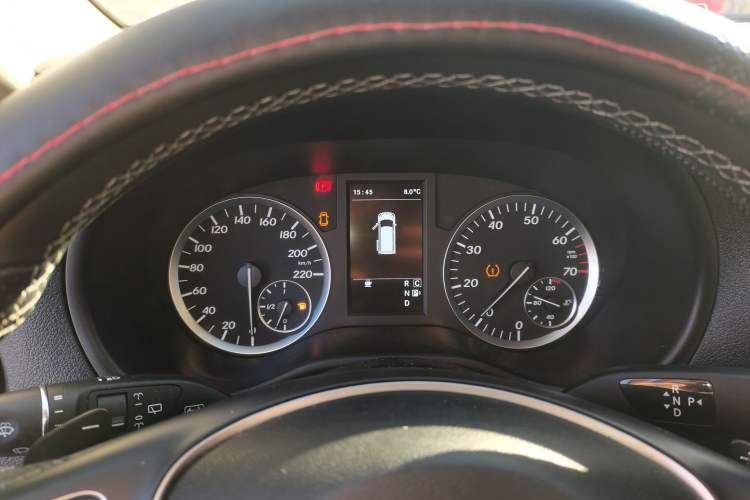 Used Mercedes-Benz Vito 2018 2.0T Business Version China VI Emission Standard