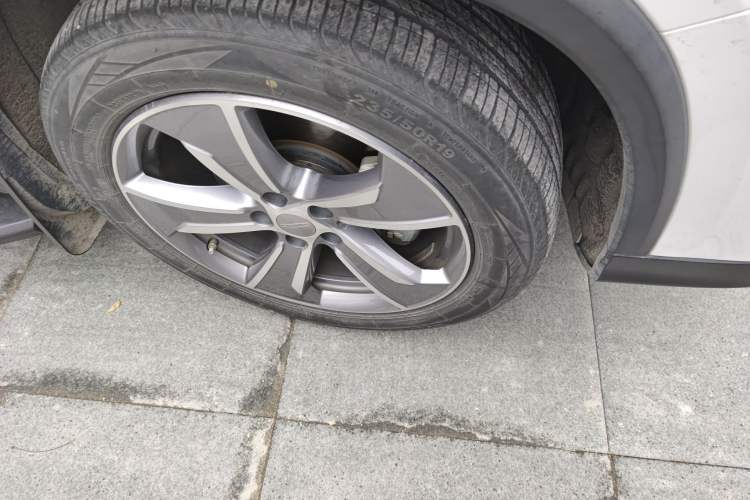 Used Geely Auto Haoyue L 2023 2.0T DCT Prestige Edition