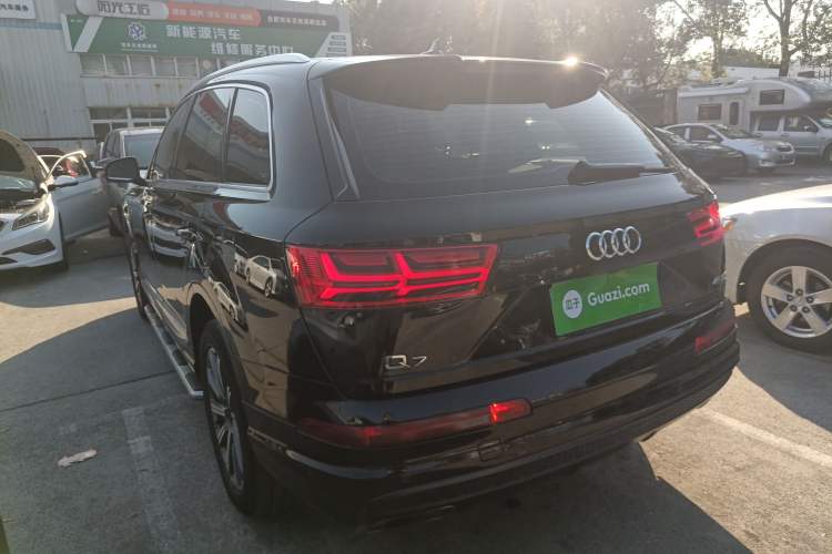 Used Audi Q7 2018 45 TFSI Technology Edition