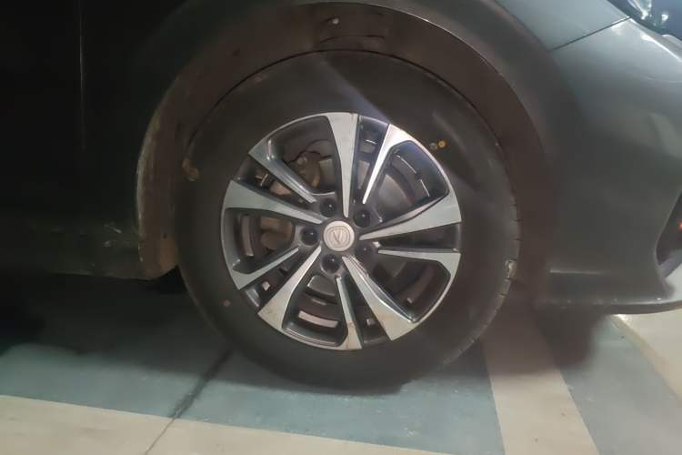 Used CHANGAN Eado 2023 Changan Edition PLUS Blue Whale NE 1.4T GDI DCT Prestige Version
