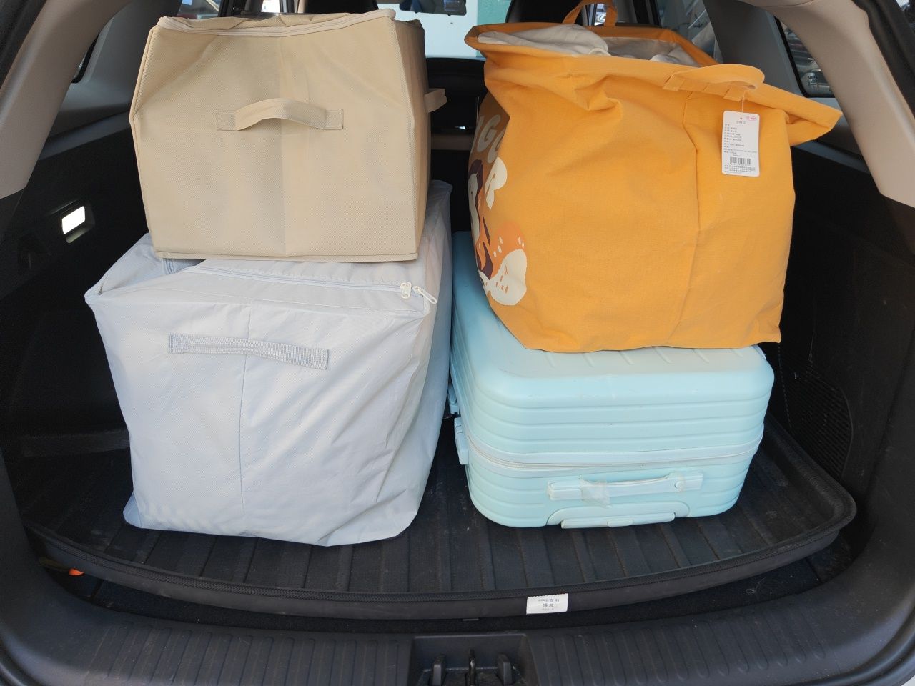 Geely Auto FX11 2023 1.5TD DCT Prestige Edition — снимка 19