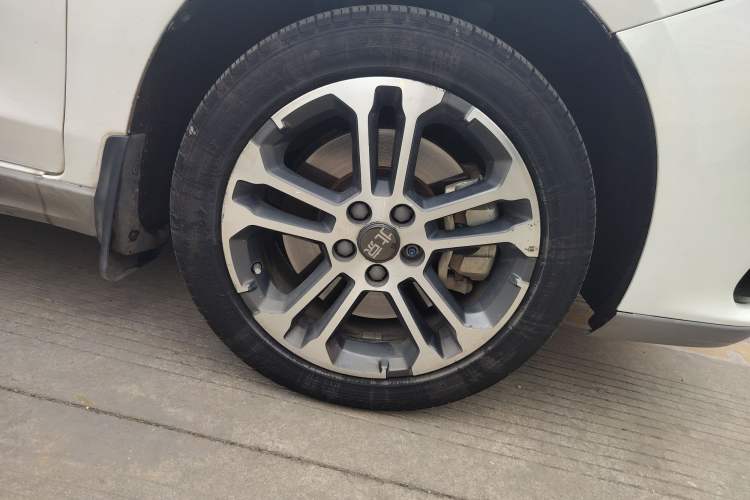 Used BAIC Beijing EU5 2018 R500 Smart Wind Edition
