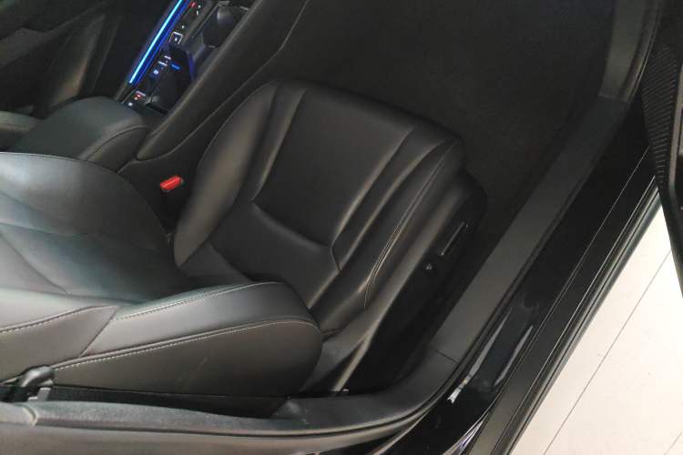 Used Honda Accord New Energy 2023 2.0L ePHEV Smart Edition Right Front Seat