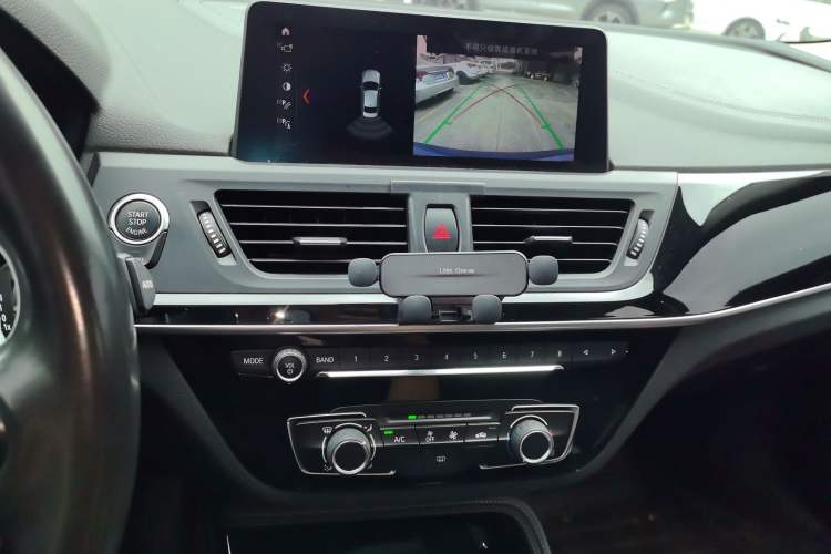 Used BMW 1 Series 2020 125i Leading Model M Sport Package Audio And AC Panel