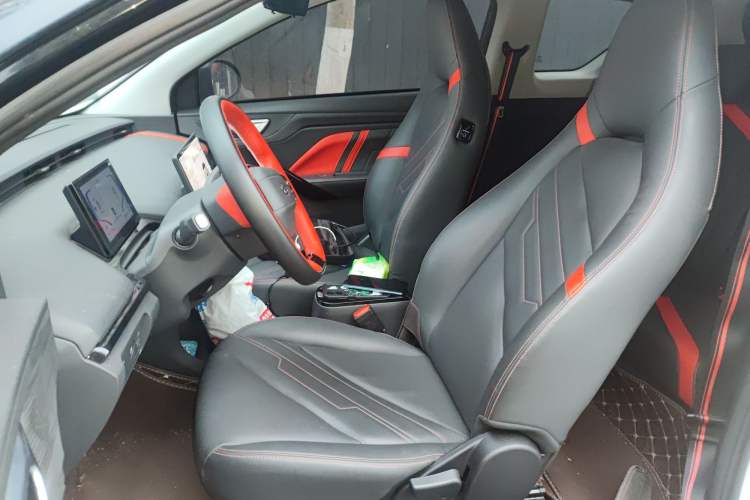 Used Chery New Energy Boundless Pro 2022 301km LingShou Edition Lithium Iron Phosphate