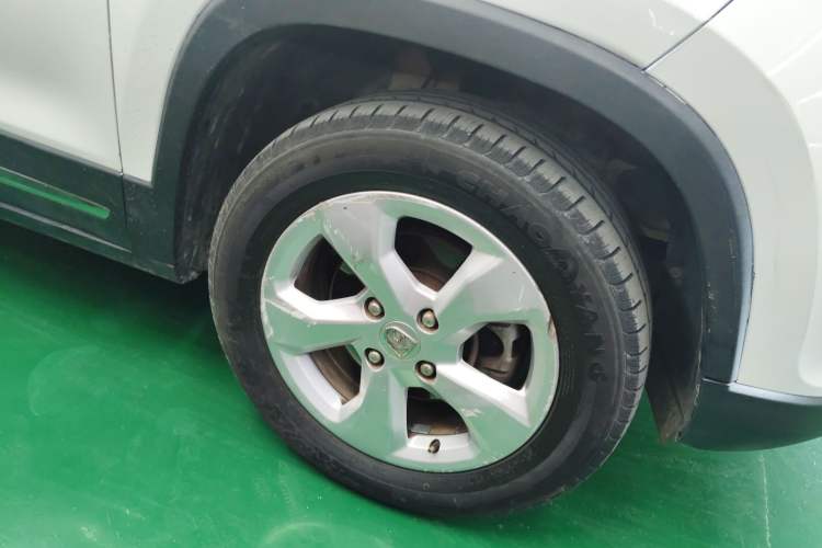 Used Baojun 510 2017 1.5L Automatic Fashion Model