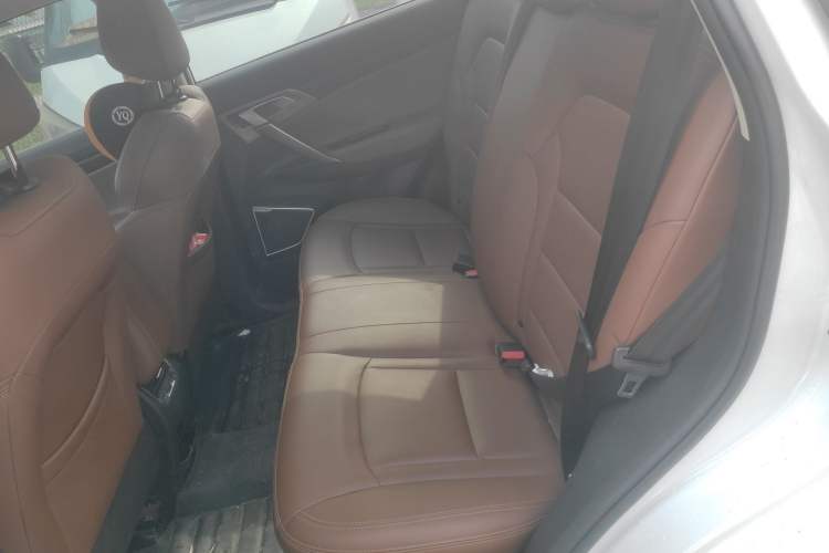 Used Geely Auto Emgrand X7 Sport 2021 1.8TD DCT Two-Wheel Drive Asian Games Edition Left Rear Seat