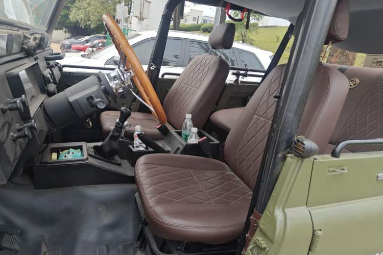 Used BAW 212 Classic 2018 2.0L triangular door Left Front Seat